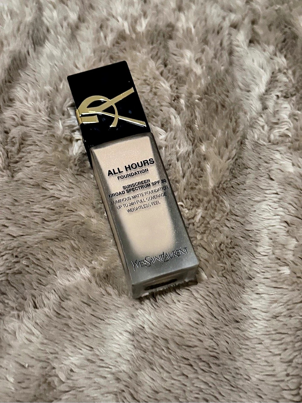 Yves Saint Laurent All Hours Luminous Matte Foundation SPF 30 Beige